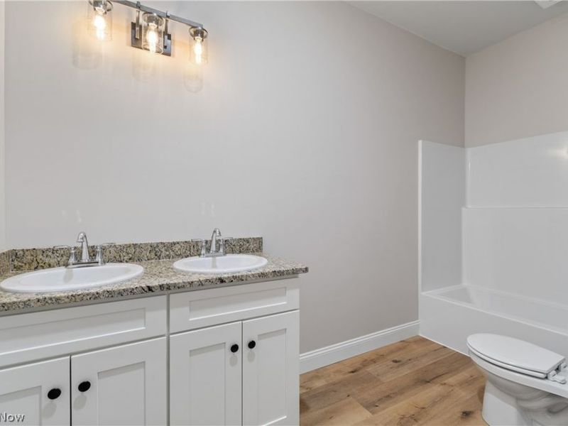 515 Pine Street NW, Beach City, OH 44608 Photo 16