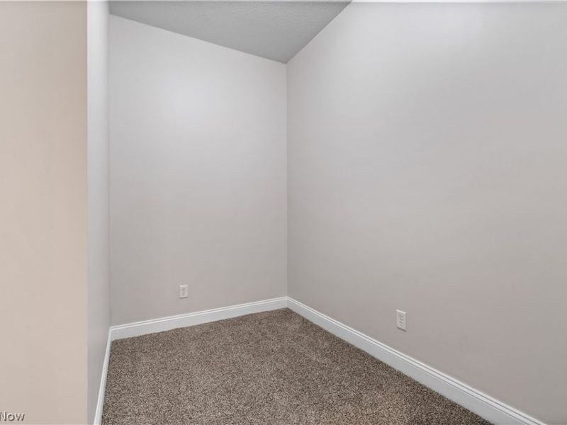 515 Pine Street NW, Beach City, OH 44608 Photo 21