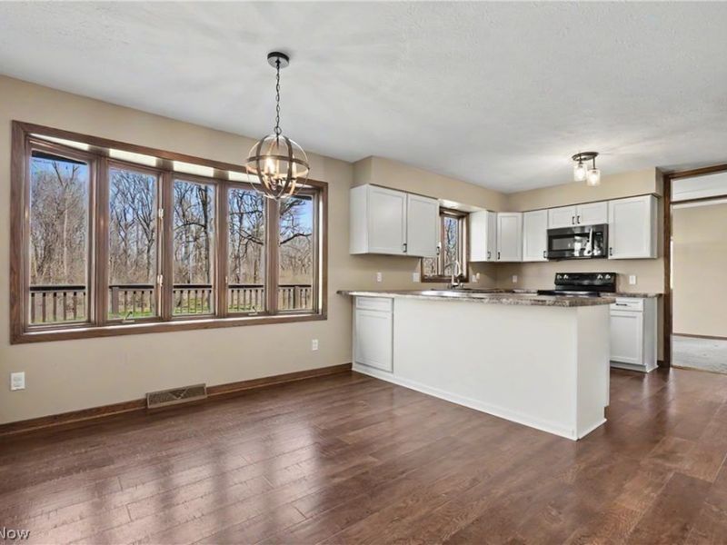 601 Treeside Drive, Stow, OH 44224 Photo 13