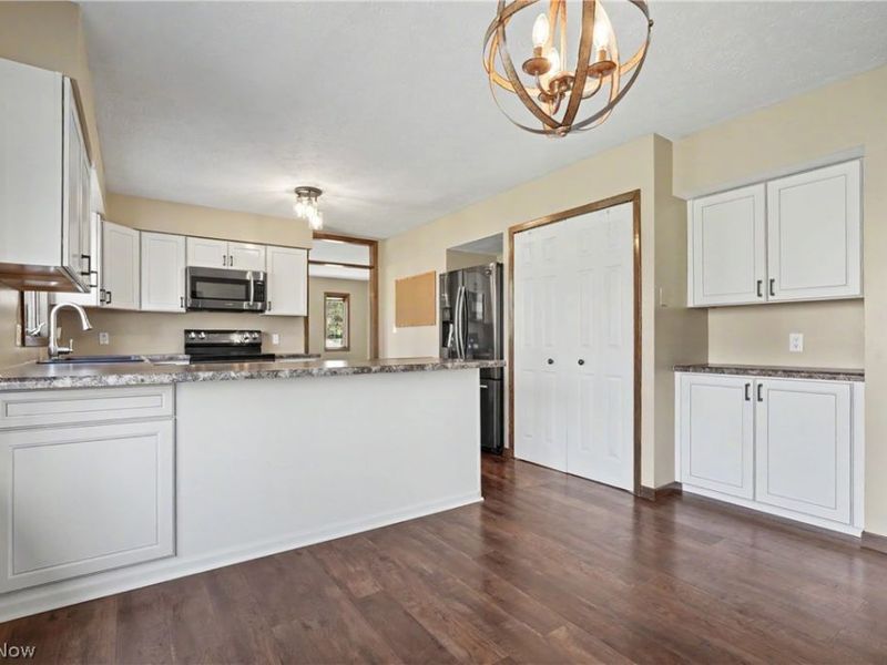 601 Treeside Drive, Stow, OH 44224 Photo 14