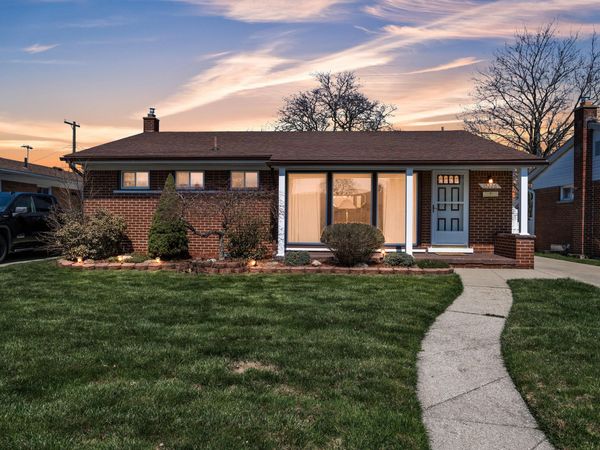 15226 Cook Street, Southgate, MI 48195