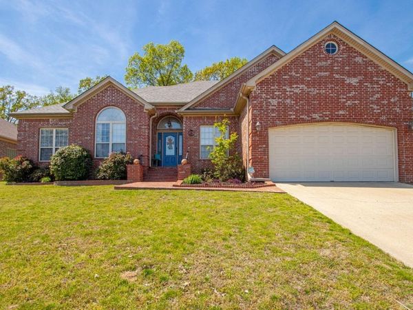 2909 Maelstrom Circle, Sherwood, AR 72120