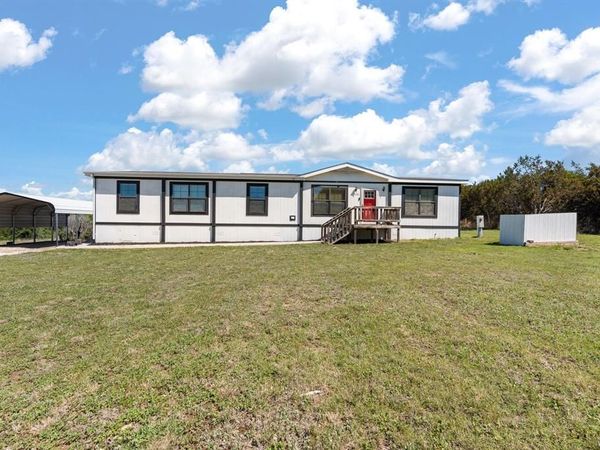 9128 Prairie Ridge Court W, Cleburne, TX 76033