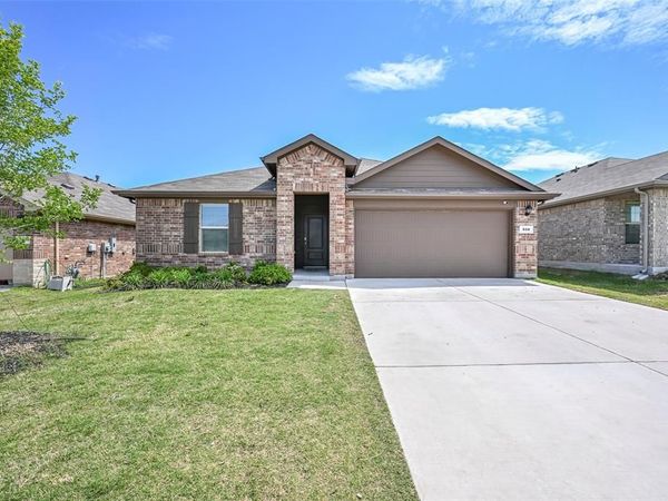 508 Bronze Circle W, Springtown, TX 76082