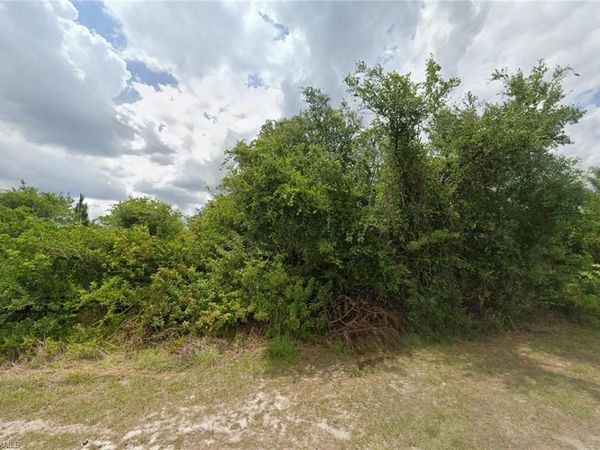 1019 Robert AVE , LEHIGH ACRES, FL 33936