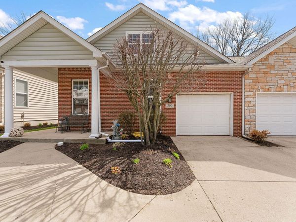 369 Cottage View Terrace, Valparaiso, IN 46383