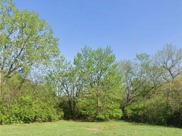 220 Alkire Street, Topeka, KS 66618