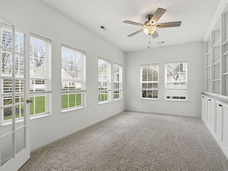 8050 Flint Run Place , Columbus, OH 43235 Photo 14