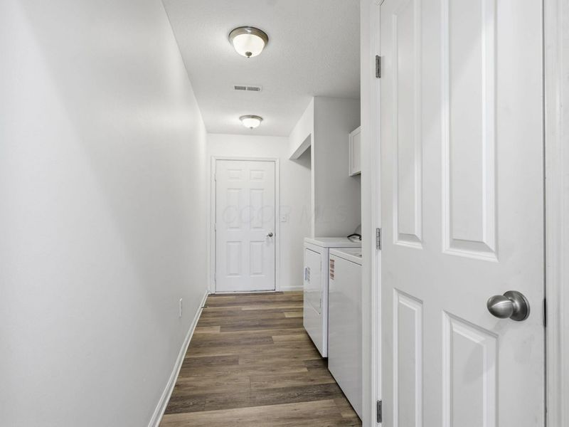 8050 Flint Run Place , Columbus, OH 43235 Photo 33