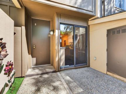 878 Woodside Ln #2, Unit 2, Sacramento, CA 95825 Photo