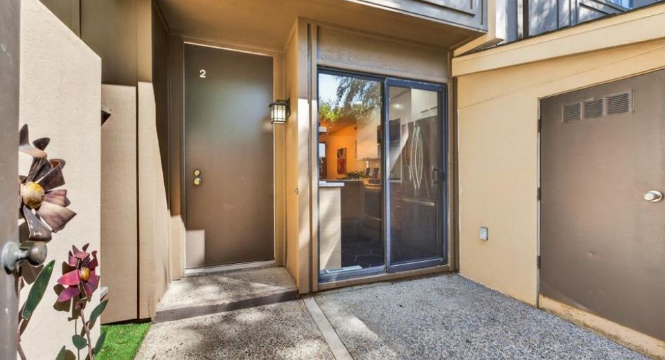 878 Woodside Ln #2, Unit 2, Sacramento, CA 95825 Photo