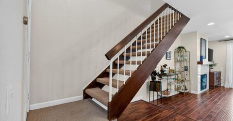 878 Woodside Ln #2, Unit 2, Sacramento, CA 95825 Photo