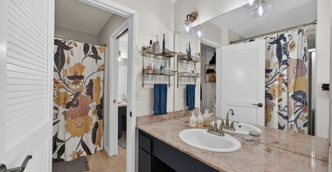 878 Woodside Ln #2, Unit 2, Sacramento, CA 95825 Photo