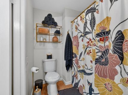 878 Woodside Ln #2, Unit 2, Sacramento, CA 95825 Photo