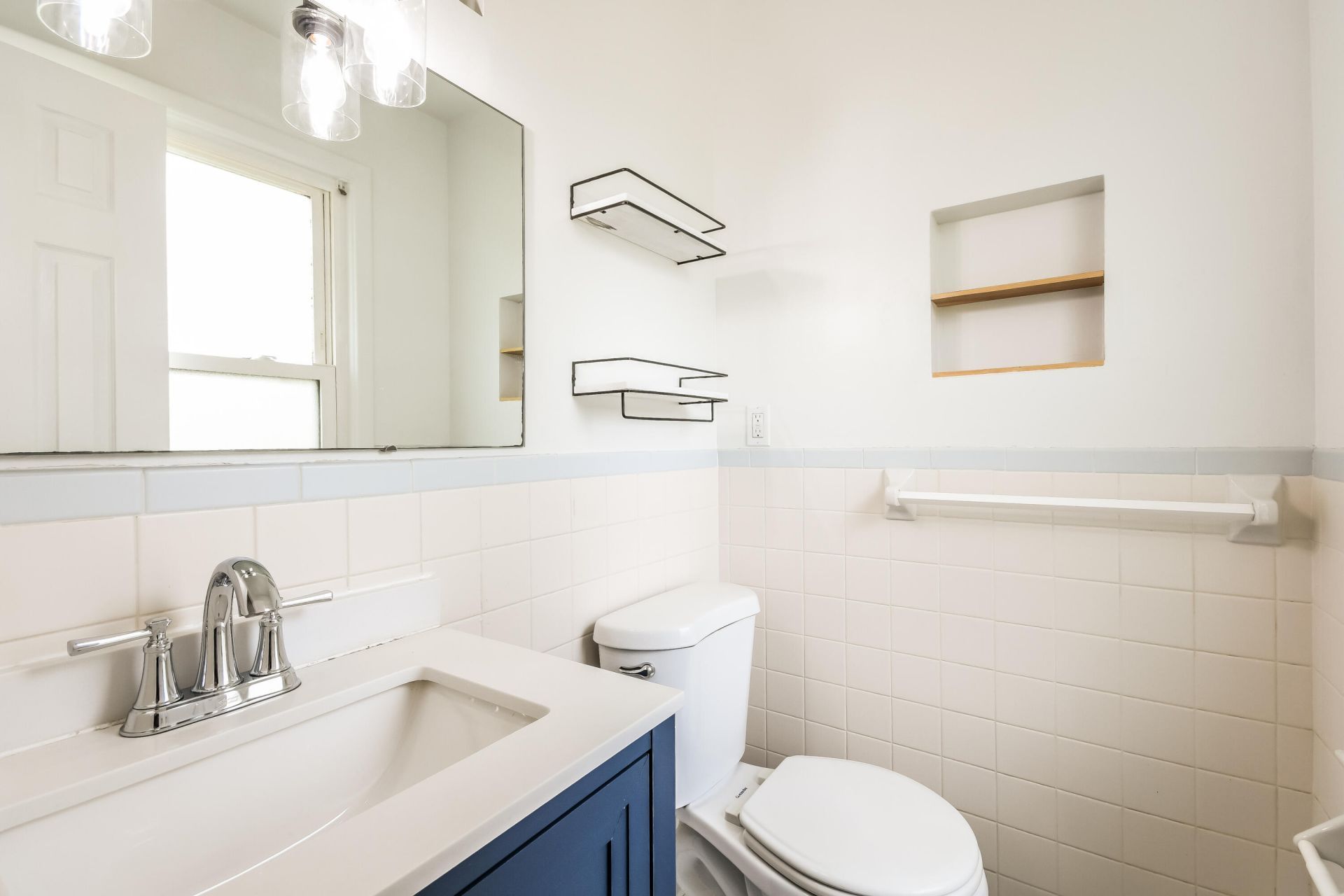 2373 Otranto Road Photo 10