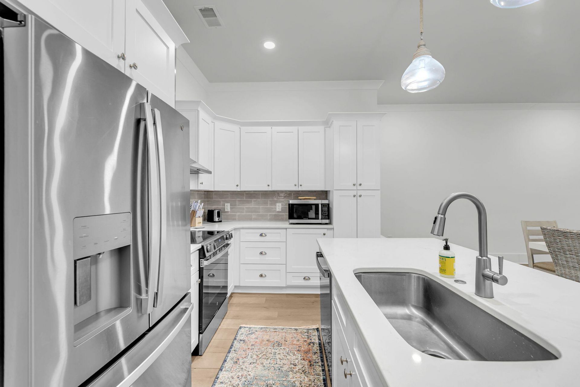 7511 Indigo Palms Way Photo 2