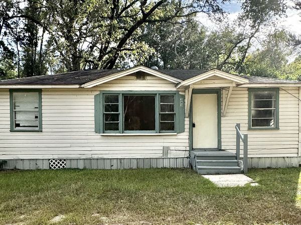 363 W Brazell Street, Reidsville, GA 30453