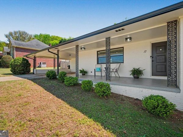 17 Crestwood Road, Cartersville, GA 30121