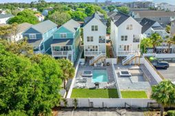 113 12th Ave. S photo 4