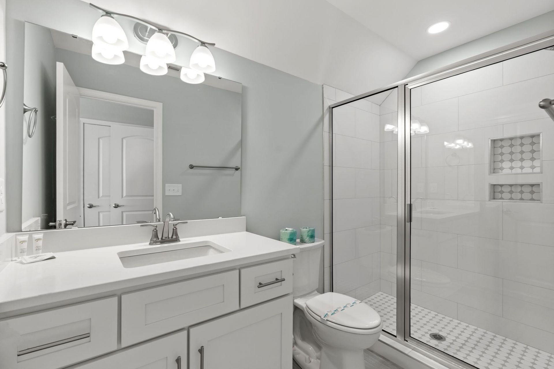 113 12th Ave. S Photo 21