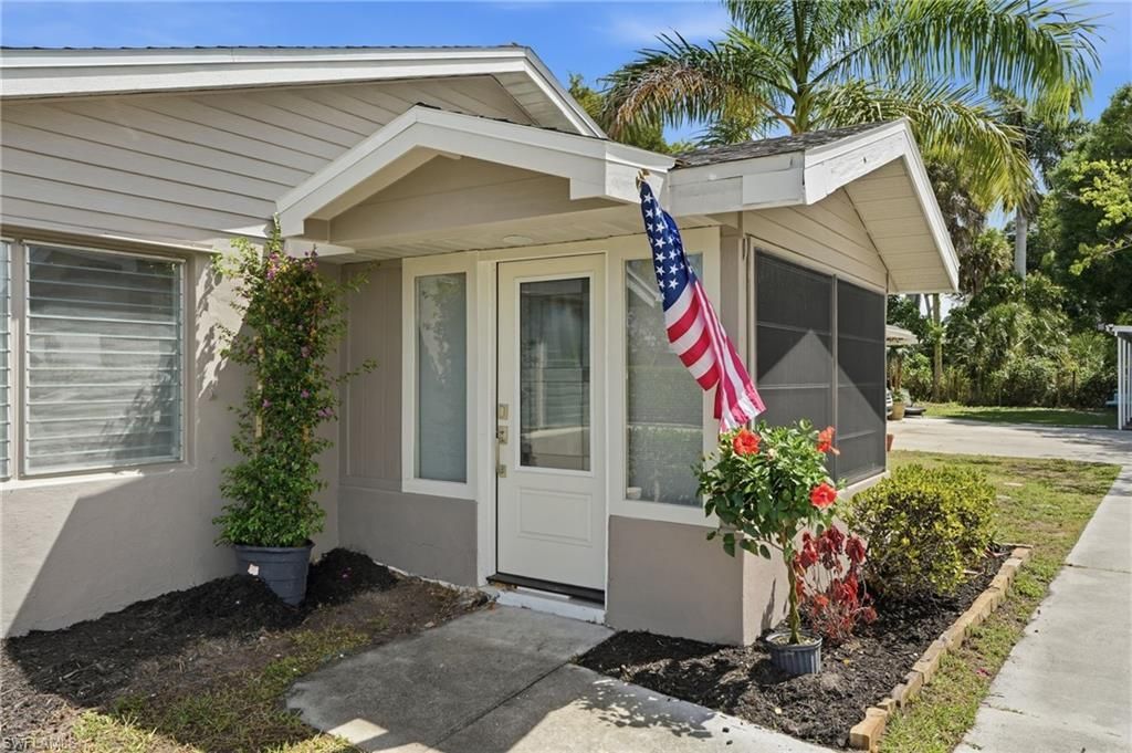 27625 Michigan St, Bonita Springs, FL 34135 Photo