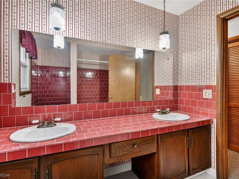 130 Robinwood Drive, New Middletown, OH 44442 Photo 21