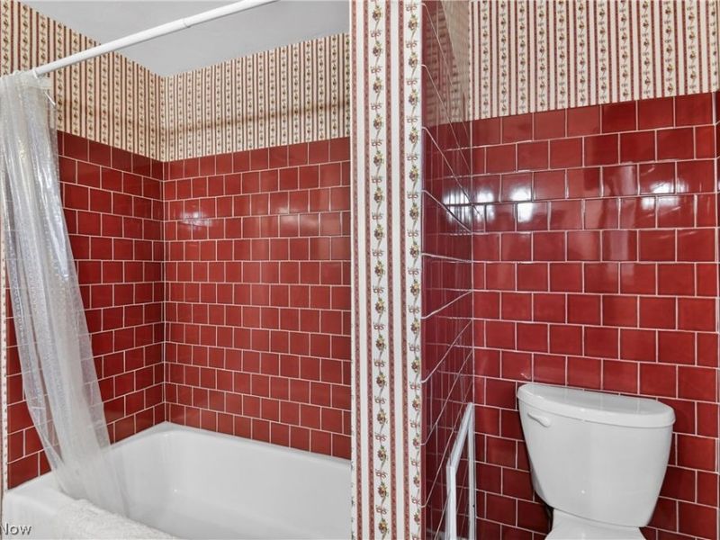 130 Robinwood Drive, New Middletown, OH 44442 Photo 23