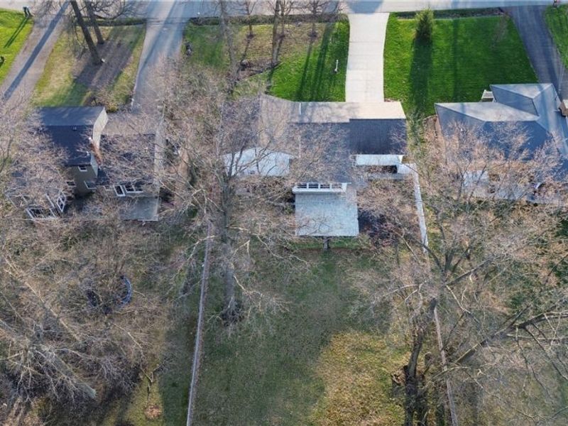 130 Robinwood Drive, New Middletown, OH 44442 Photo 39