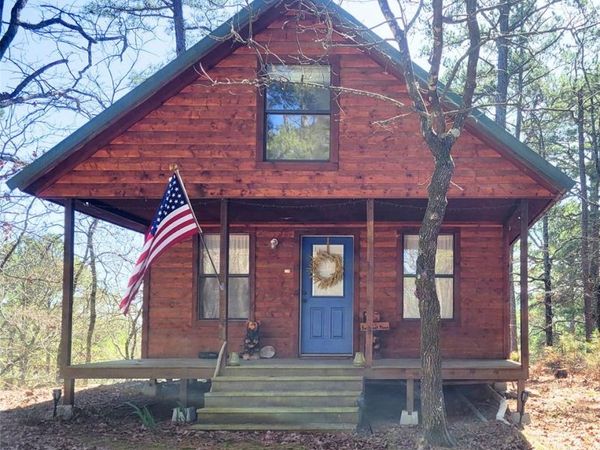 34 NE E Street, Antlers, OK 74523