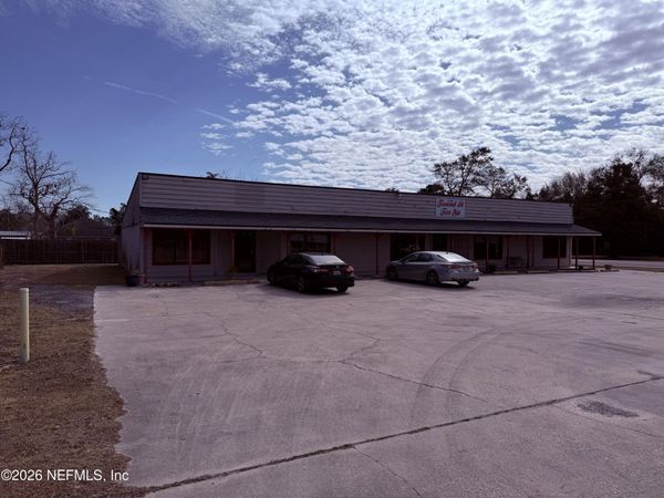 403 N LOWDER Street, Macclenny, FL 32063
