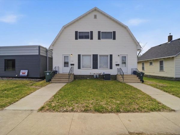 1721 & 1723 Falls Avenue, Waterloo, IA 50701