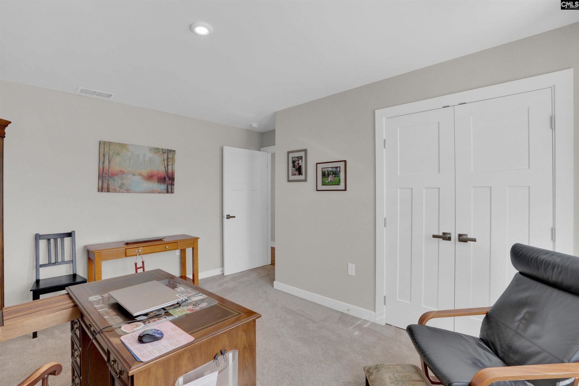 320 Switch Grass Court Photo 26