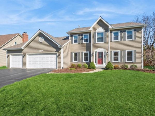 1239 Thackery Court , Naperville, IL 60564