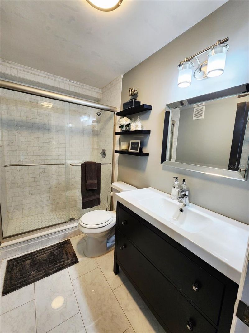 4651 1st Street Ne, Unit 306, Saint Petersburg, FL 33702 Photo