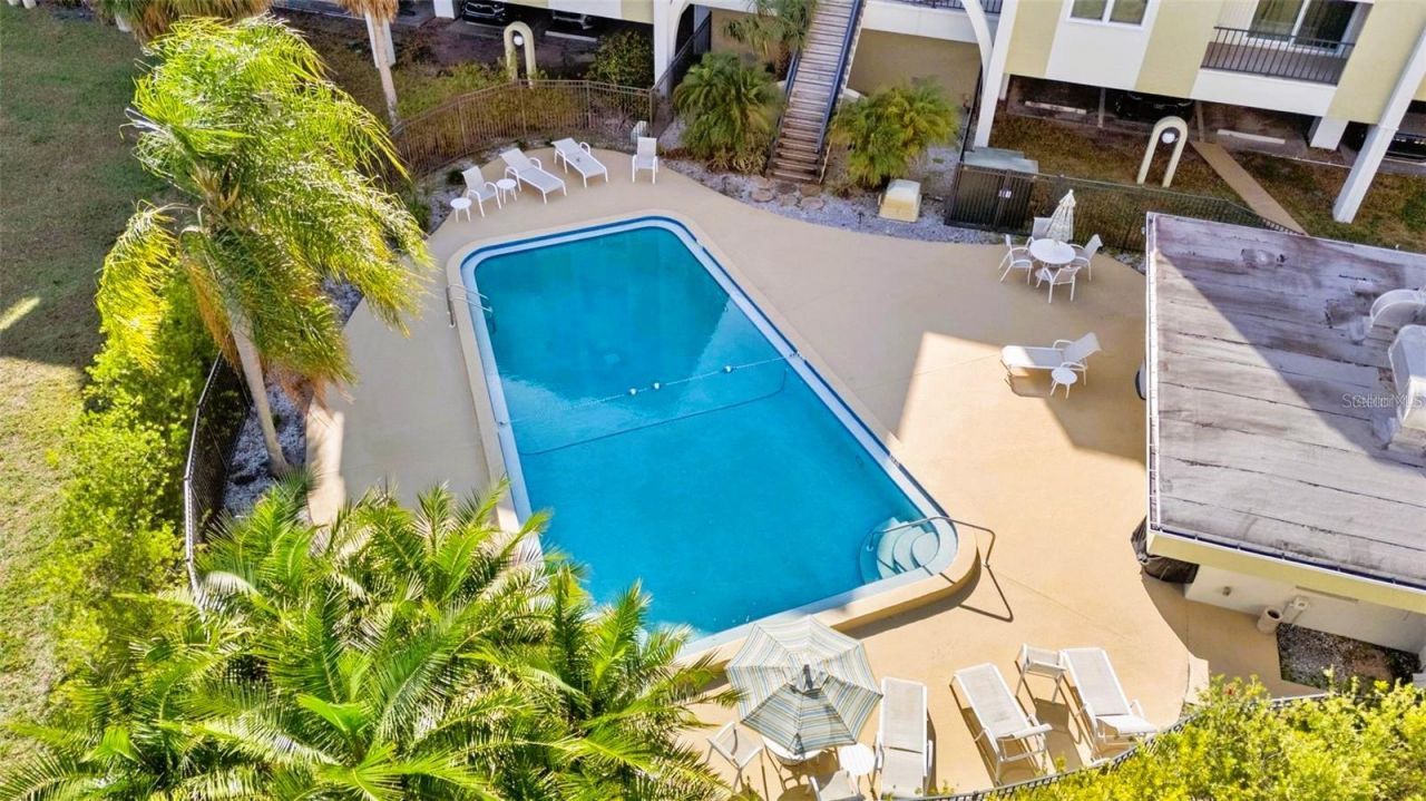 4651 1st Street Ne, Unit 306, Saint Petersburg, FL 33702 Photo