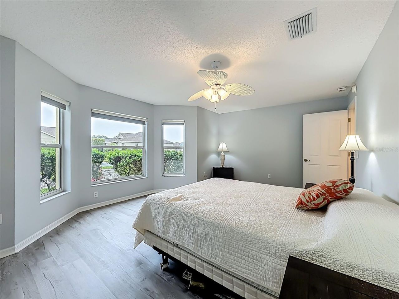 1738 Augustine Drive , The Villages, FL 32159 Photo