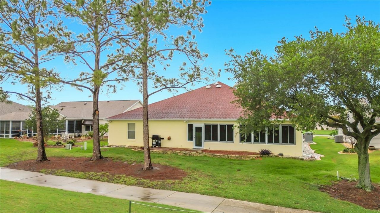 1738 Augustine Drive , The Villages, FL 32159 Photo