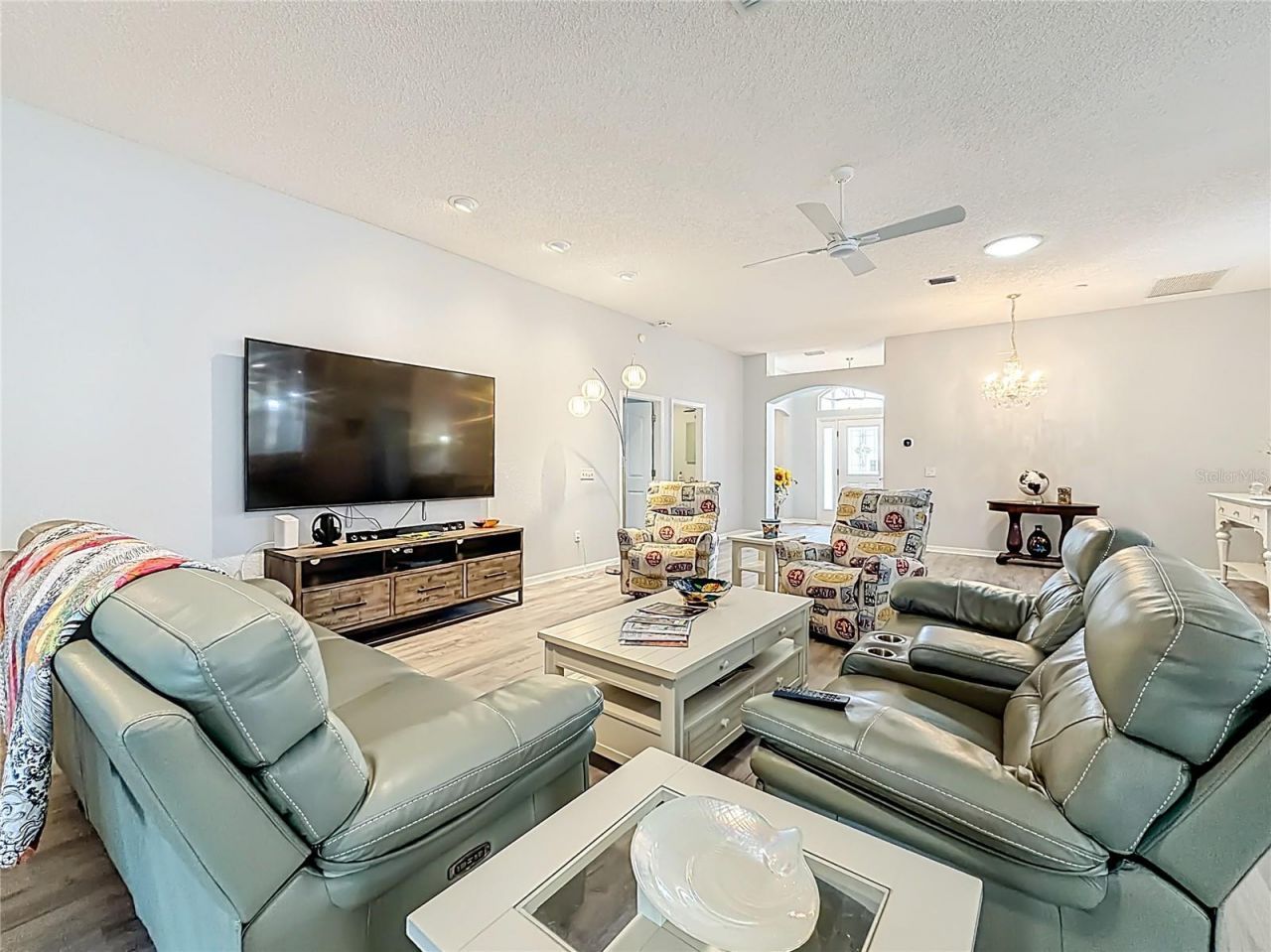 1738 Augustine Drive , The Villages, FL 32159 Photo