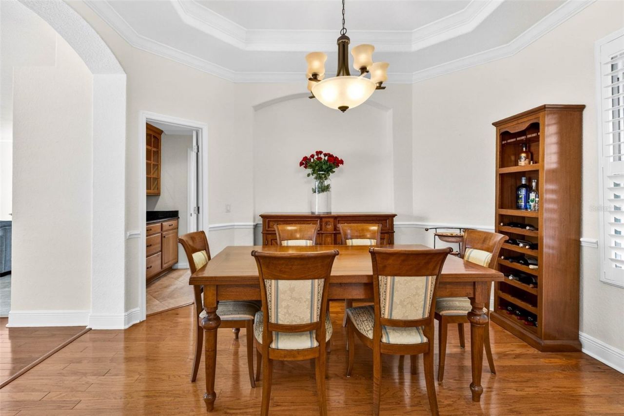 5905 Cherry Oak Drive , Valrico, FL 33596 Photo