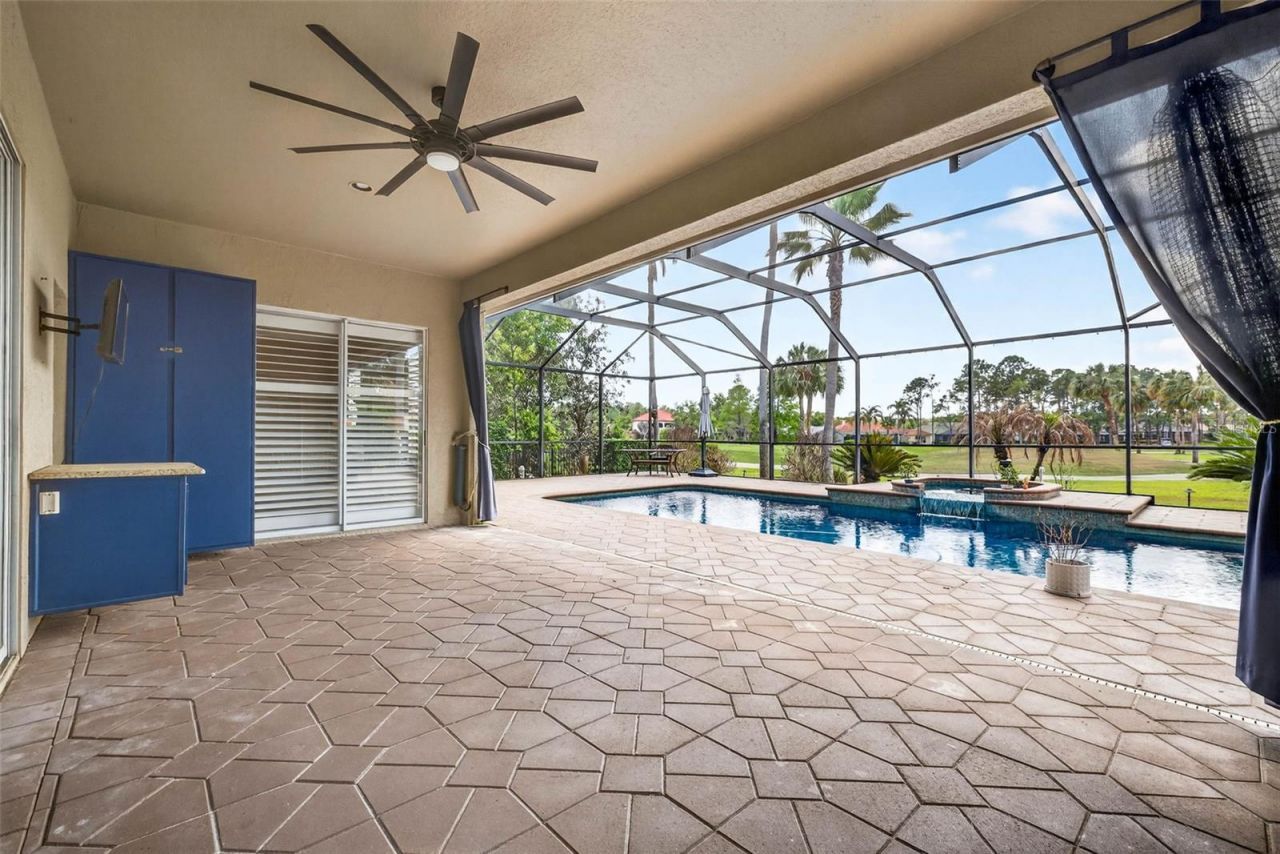 5905 Cherry Oak Drive , Valrico, FL 33596 Photo