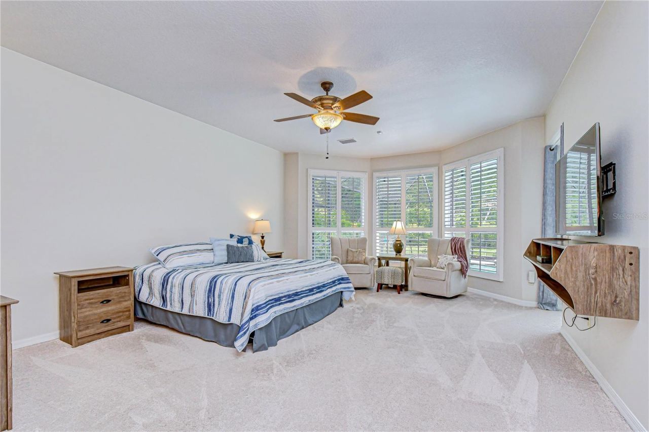 5612 Eagleglen Place, Lithia, FL 33547 Photo