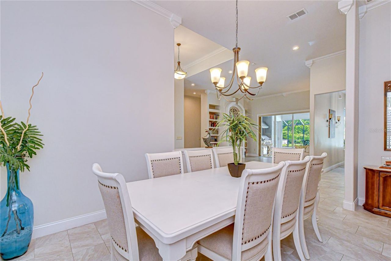 5612 Eagleglen Place, Lithia, FL 33547 Photo