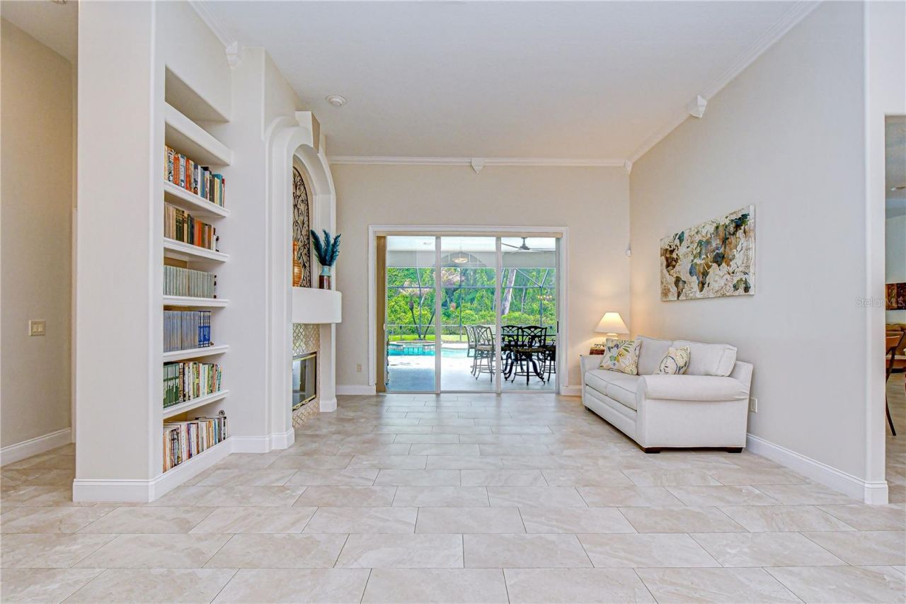 5612 Eagleglen Place, Lithia, FL 33547 Photo