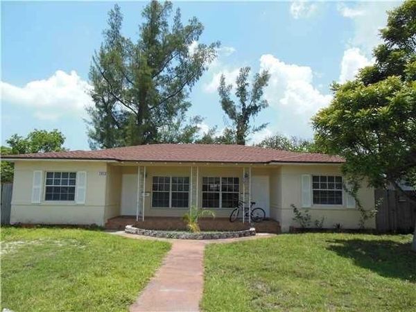 1912 Taft Street, Unit 1-2, Hollywood, FL 33020