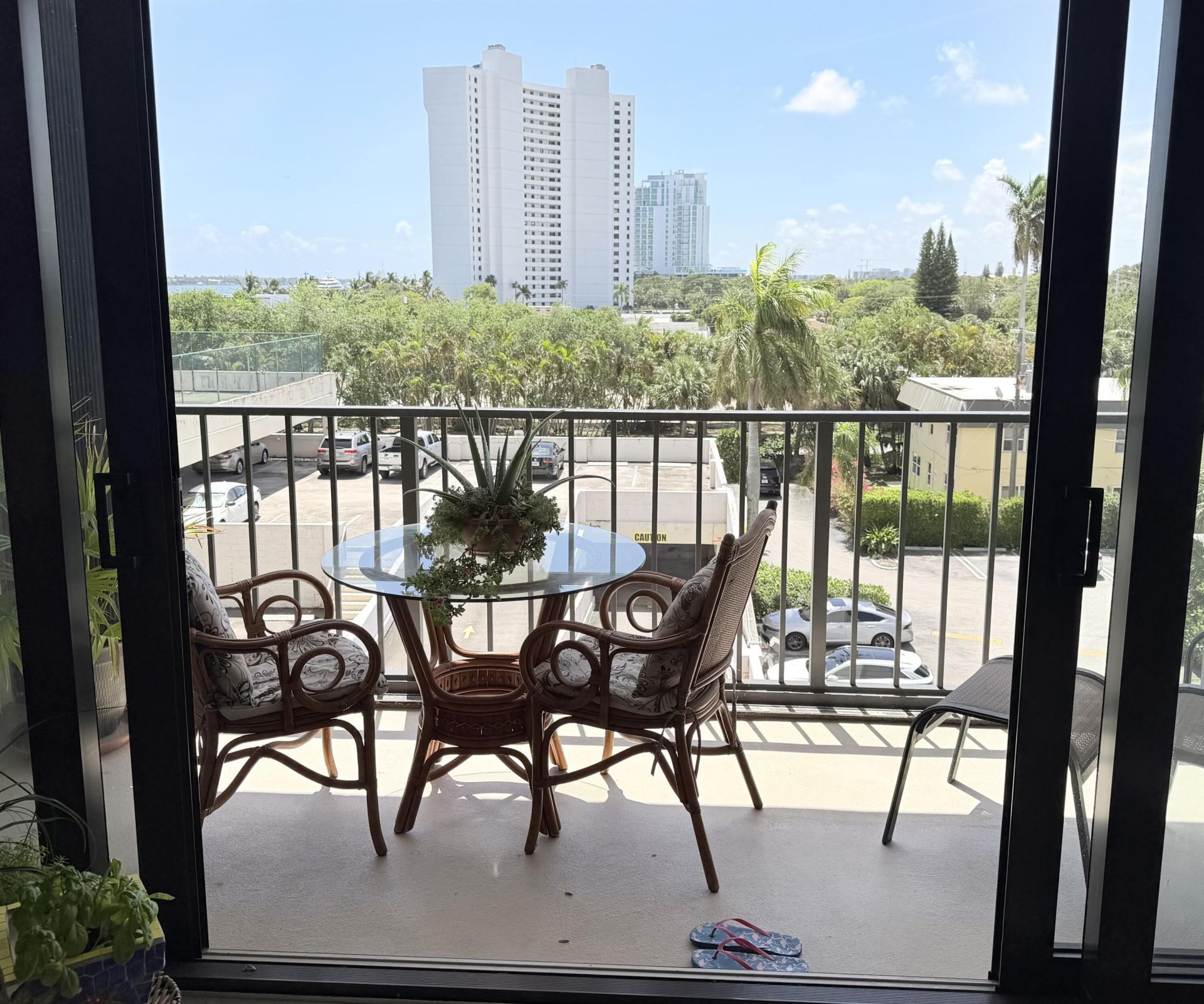 5600 N Flagler Drive, Unit 404, West Palm Beach, FL 33407 Photo