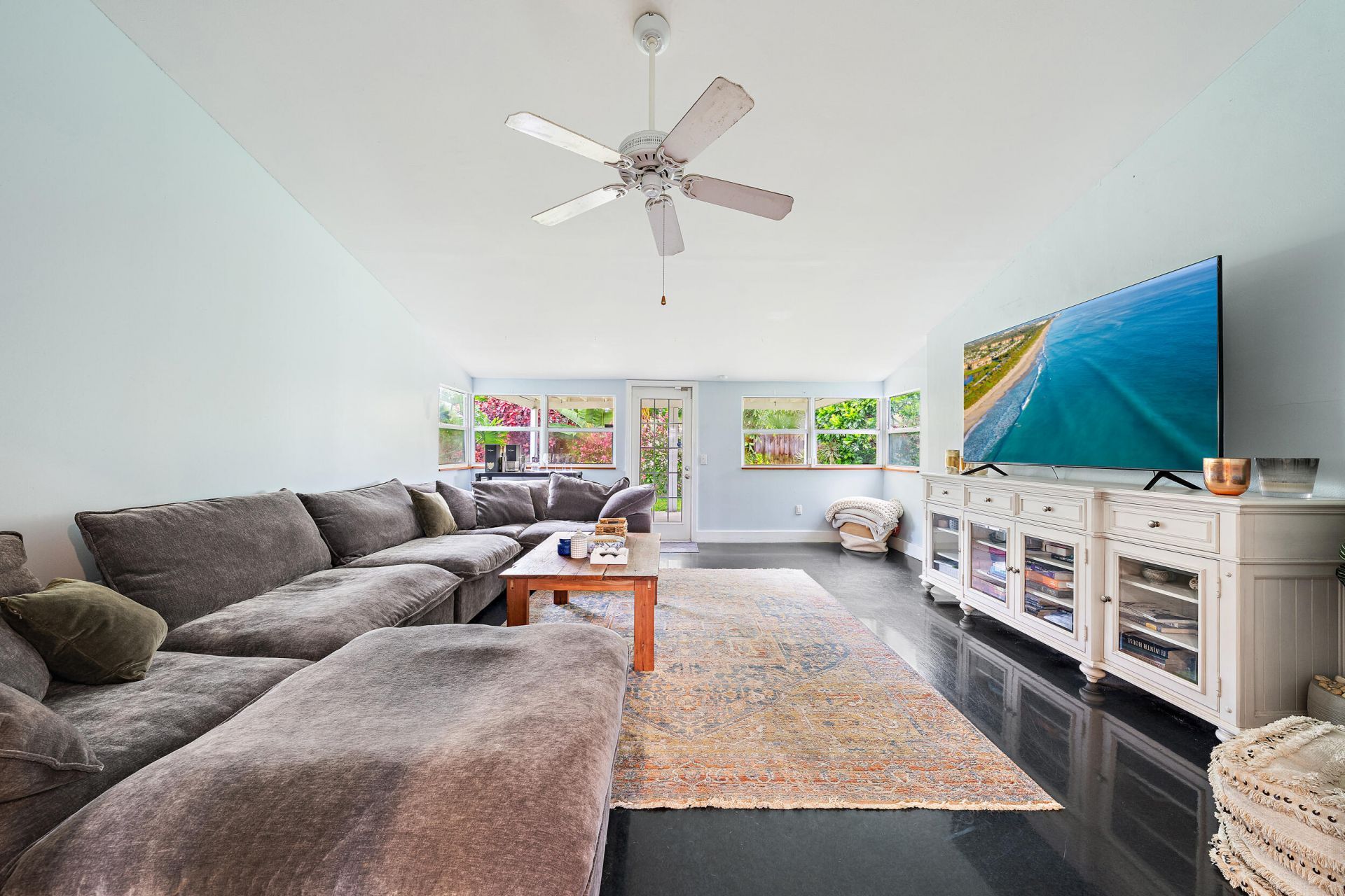 401 Riverside Drive, Palm Beach Gardens, FL 33410 Photo