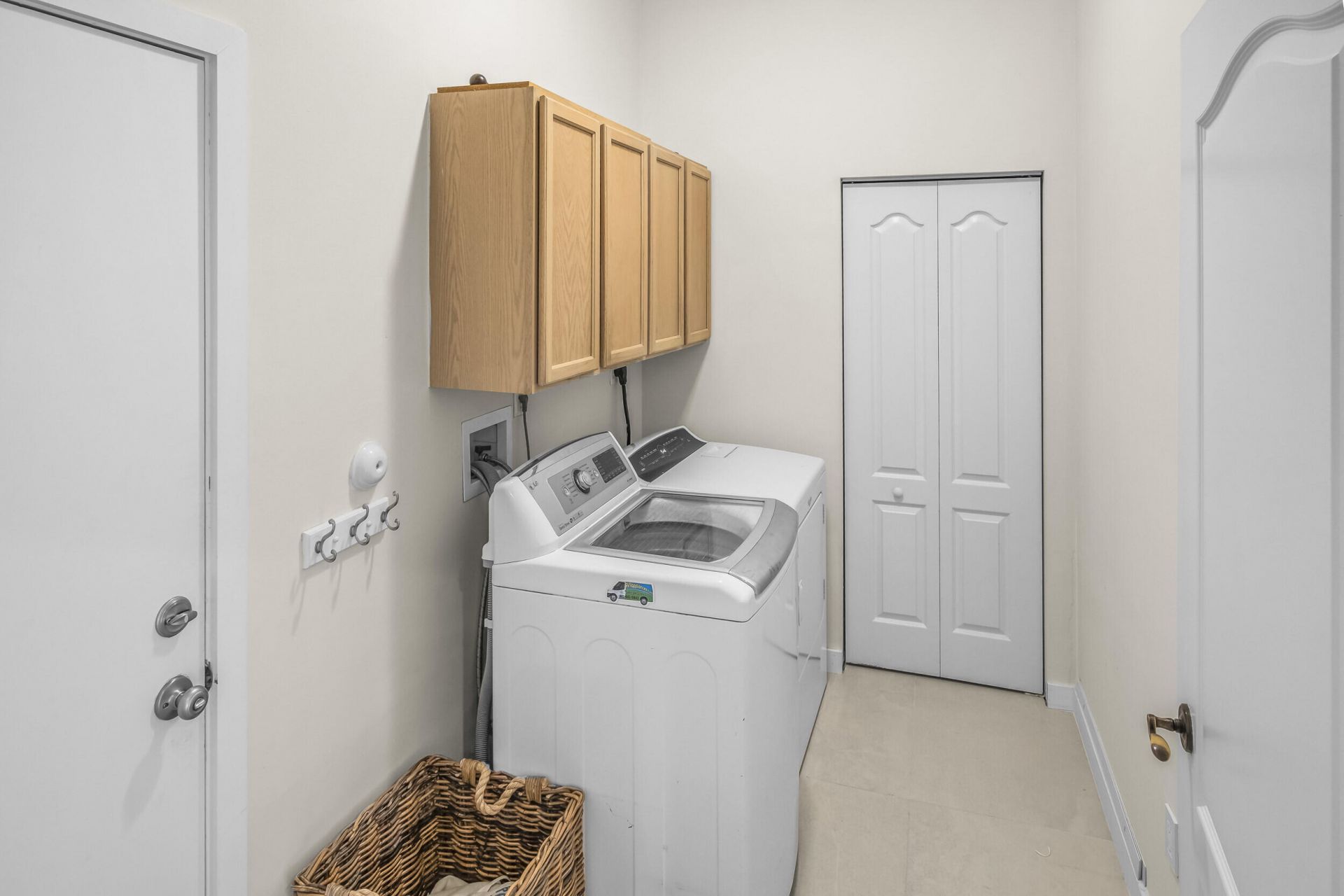 48 Lake Eden Drive, Boynton Beach, FL 33435 Photo