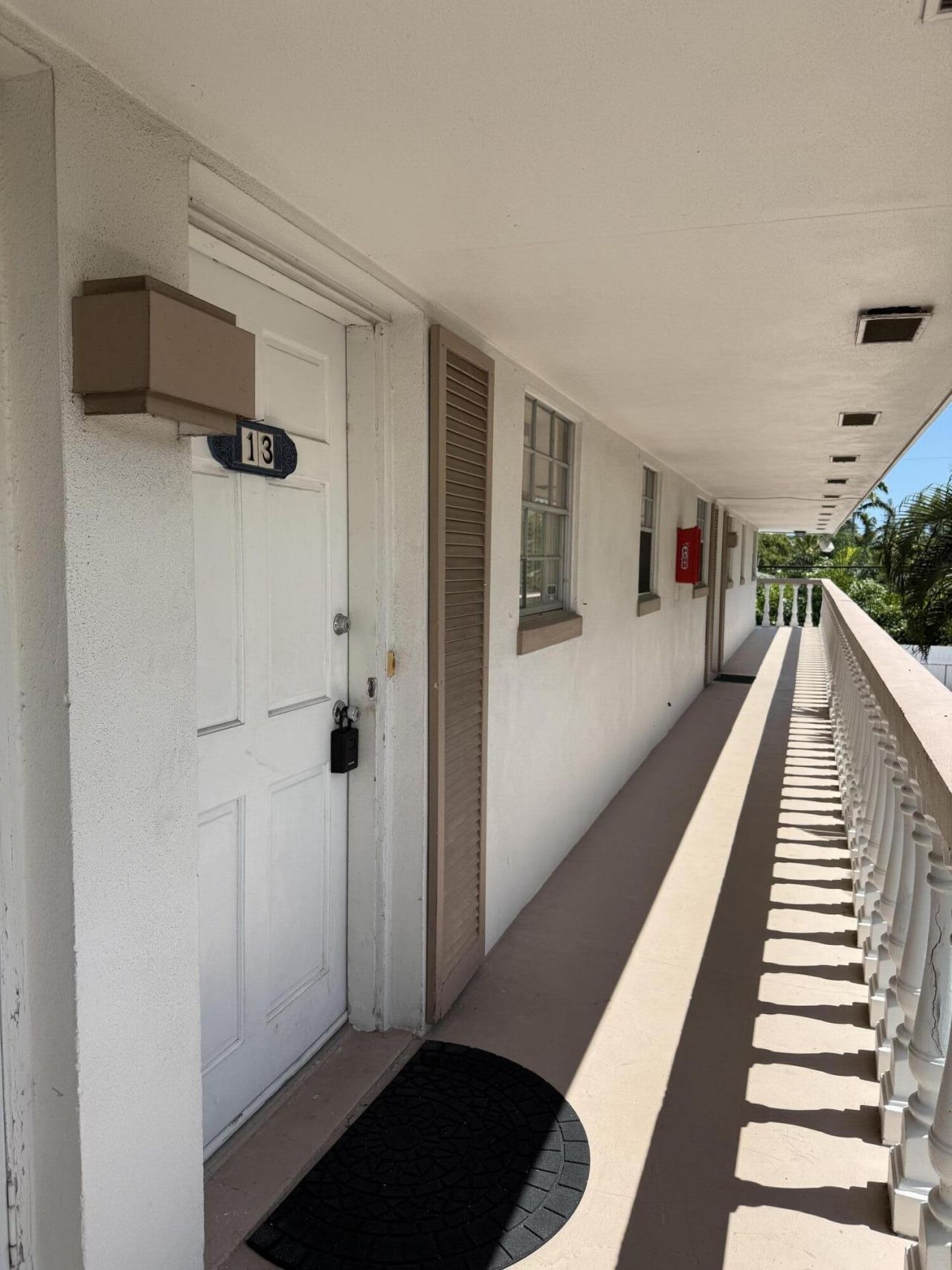 148 Yacht Club Drive, Unit 13, North Palm Beach, FL 33408 Photo