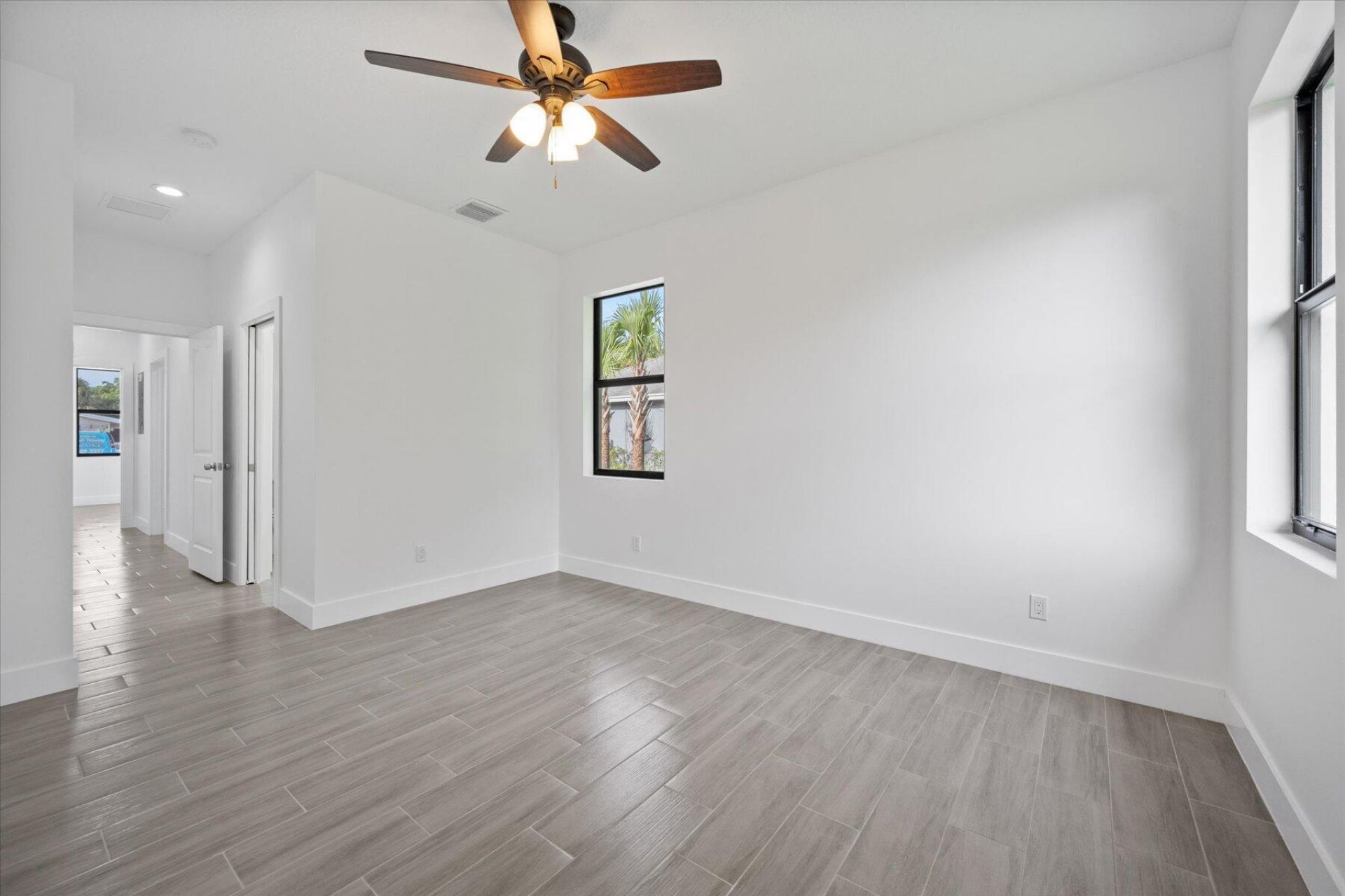 141 W 16th Street, West Palm Beach, FL 33404 Photo