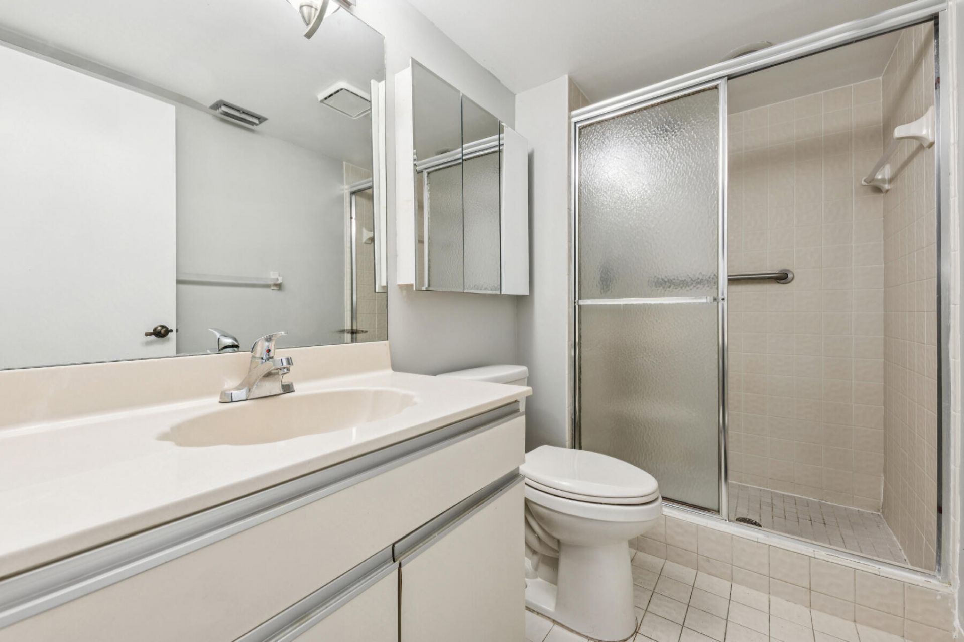 5040 Rose Hill Drive, Unit 204, Boynton Beach, FL 33437 Photo